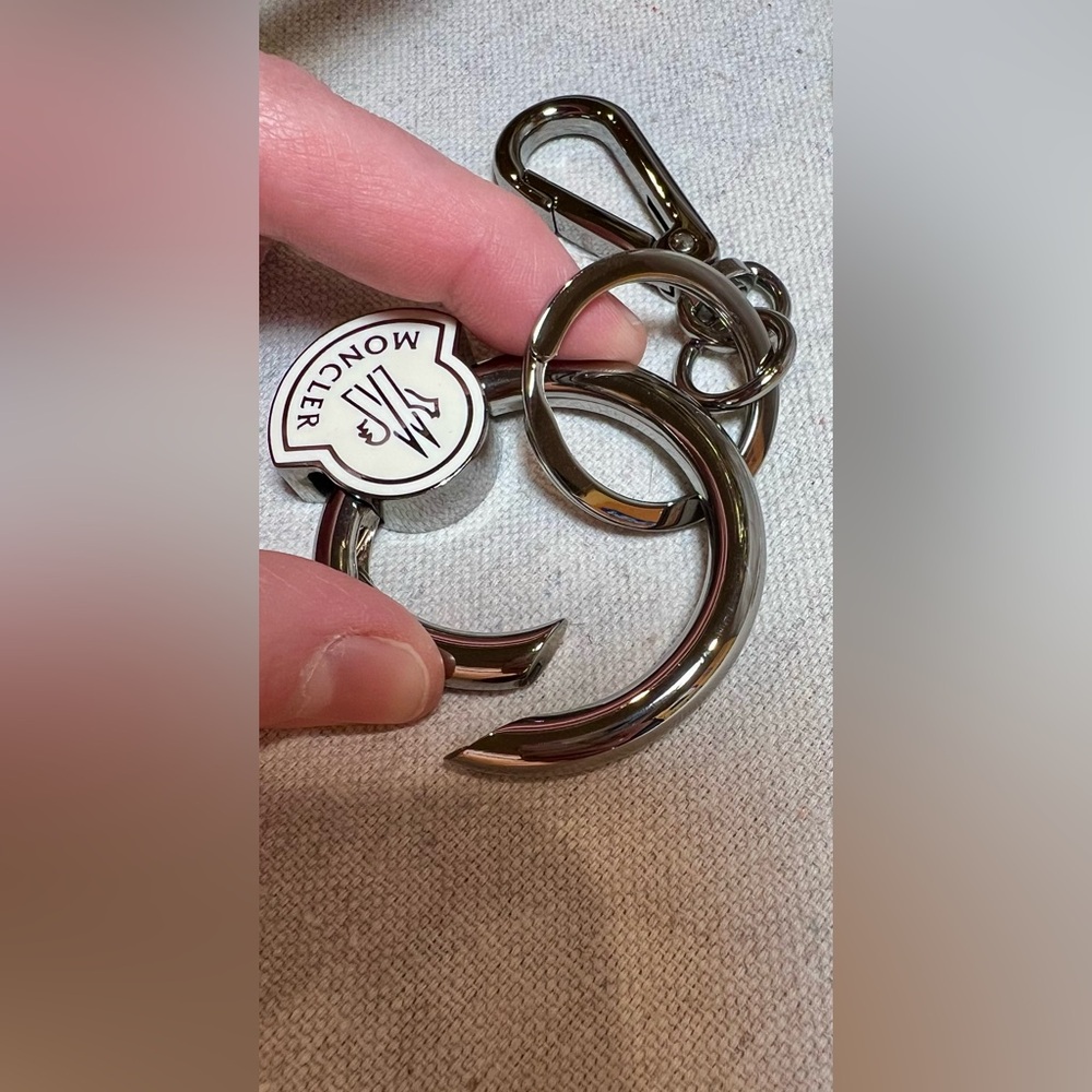 New. Moncler Silver and Cream Keychain Stocking Stuffer Christmas - Picture 5 of 6